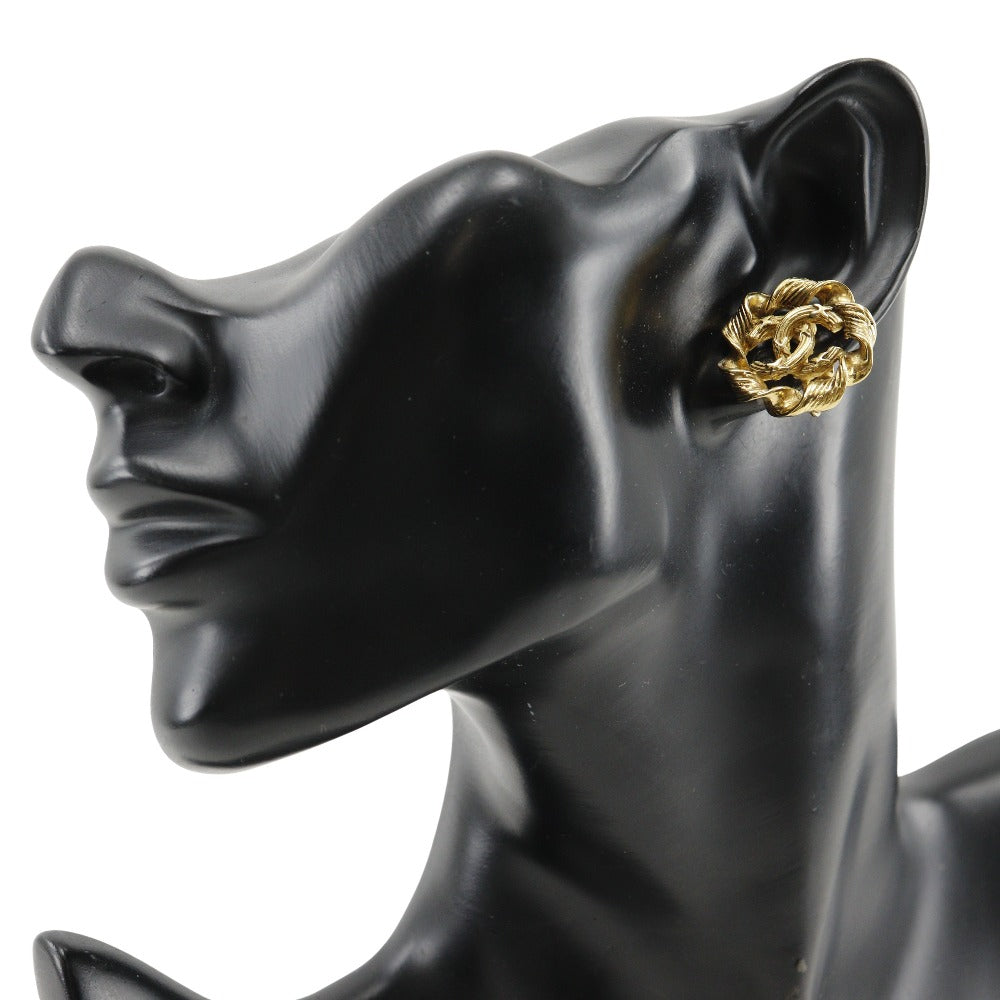 CHANEL Earring Plated Gold gold vintage Round COCO Mark Women Used Authentic