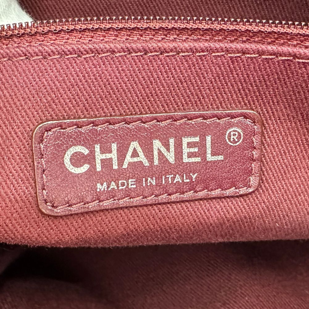 CHANEL Tote Bag Patent leather black Cambon Matrasse Women Used Authentic