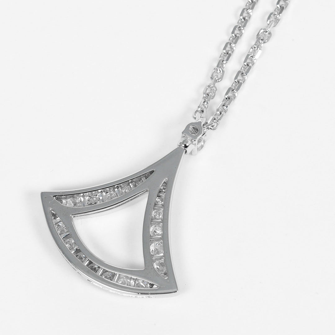 BVLGARI Necklace K18 White Gold, Diamond gold Diva Dream Women Used Authentic