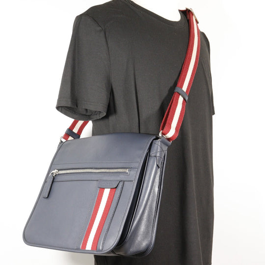BALLY Shoulder Bag Calfskin Navy Trainspotting mens Used Authentic