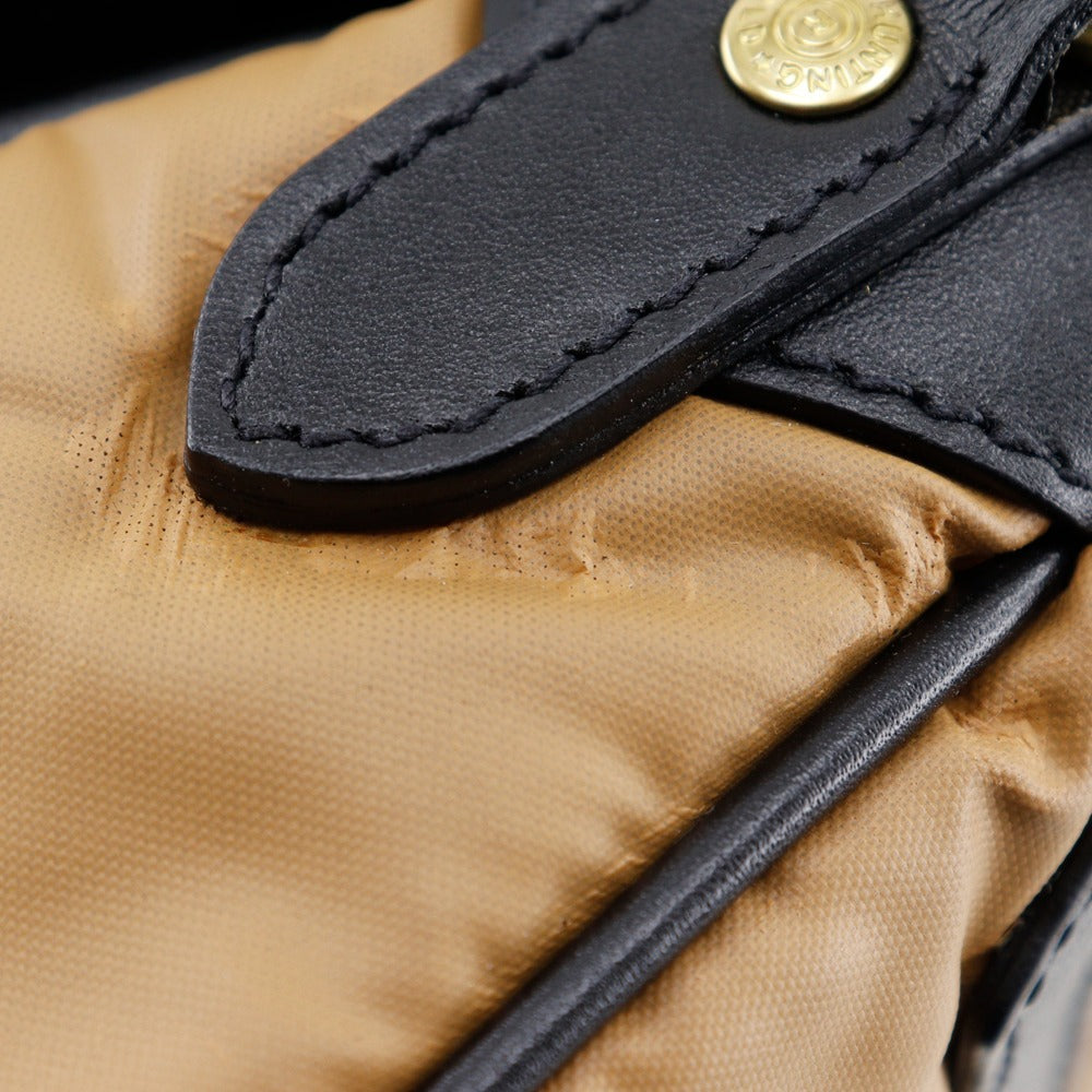 HUNTING WORLD Shoulder Bag Polyurethane beige Battue Cross Butcher path Women Used Authentic