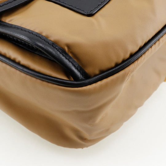 HUNTING WORLD Shoulder Bag Polyurethane beige Battue Cross Butcher path Women Used Authentic