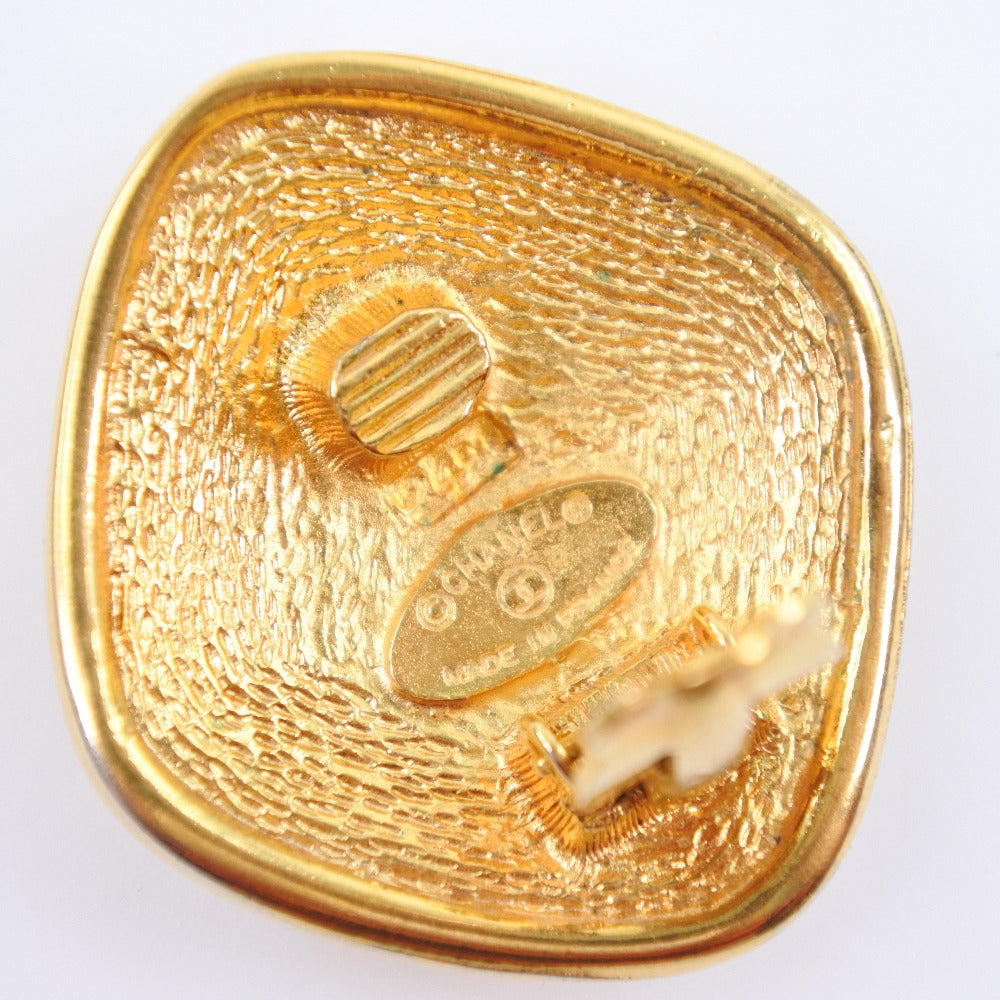CHANEL Earring Plated Gold gold vintage Rhombus COCO Mark Women Secondhand Authentic
