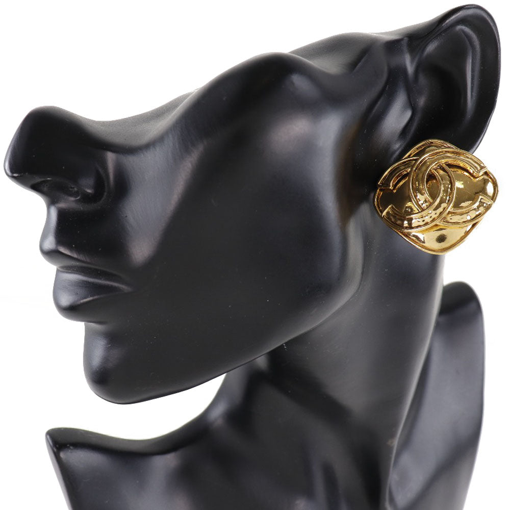 CHANEL Earring Plated Gold gold vintage COCO Mark Women Used Authentic