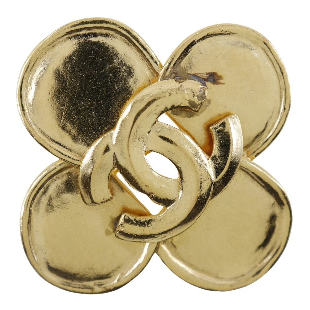 CHANEL Brooch Plated Gold gold Clover Women Used Authentic
