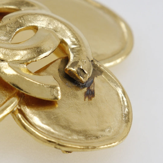 CHANEL Brooch Plated Gold gold Clover Women Used Authentic