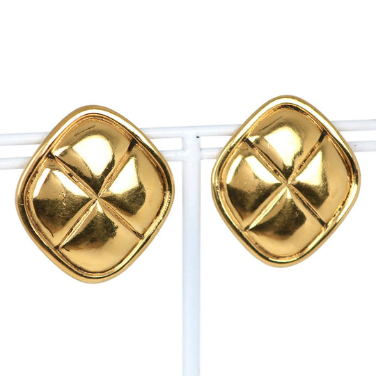 CHANEL Earring Plated Gold gold vintage Matrasse Rhombus Women Used Authentic