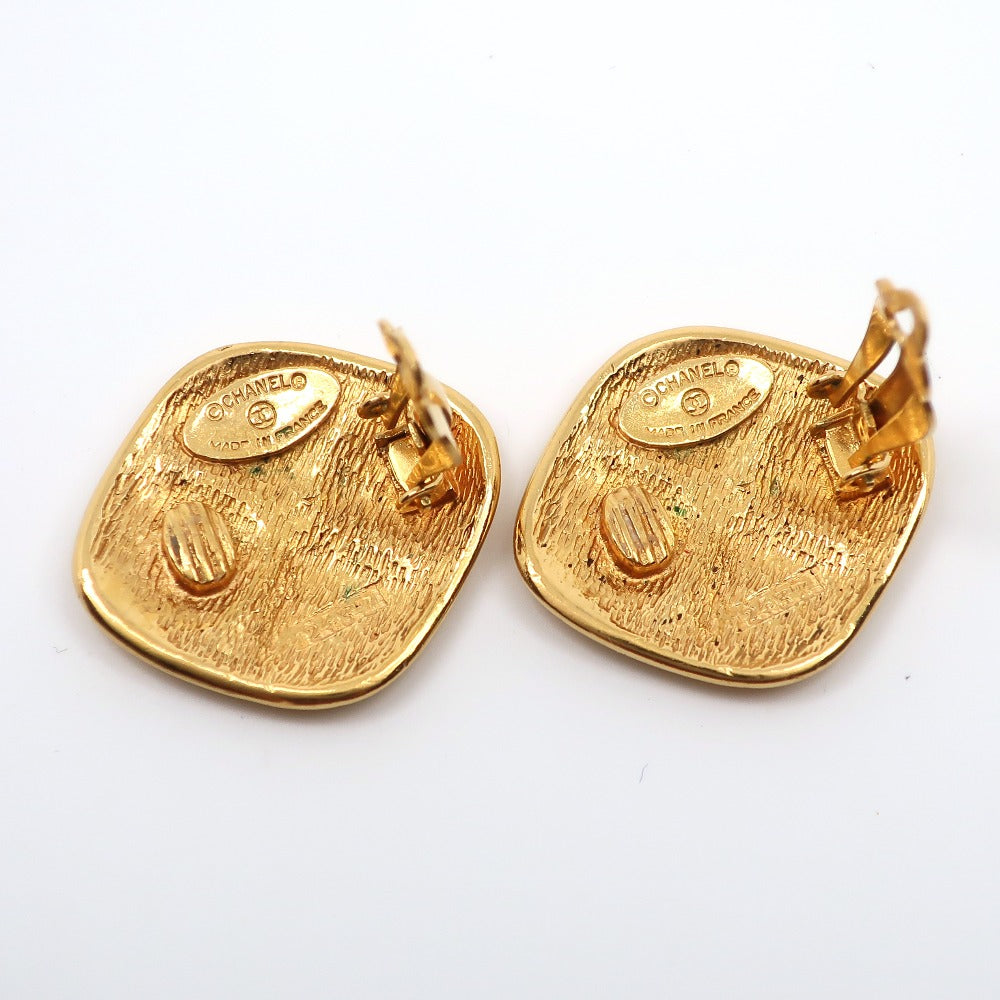 CHANEL Earring Plated Gold gold vintage Matrasse Rhombus Women Used Authentic