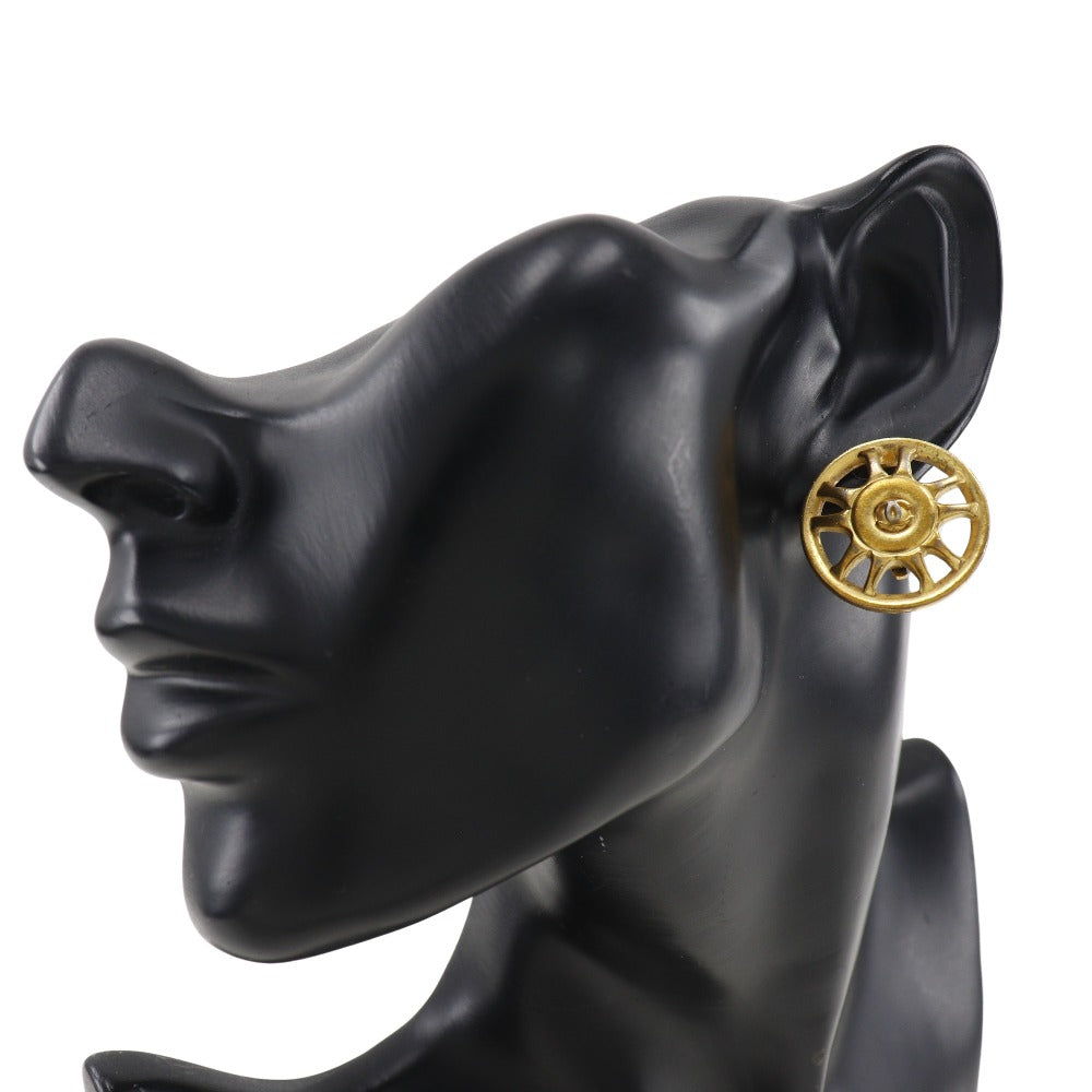 CHANEL Earring Plated Gold gold Women Used Authentic