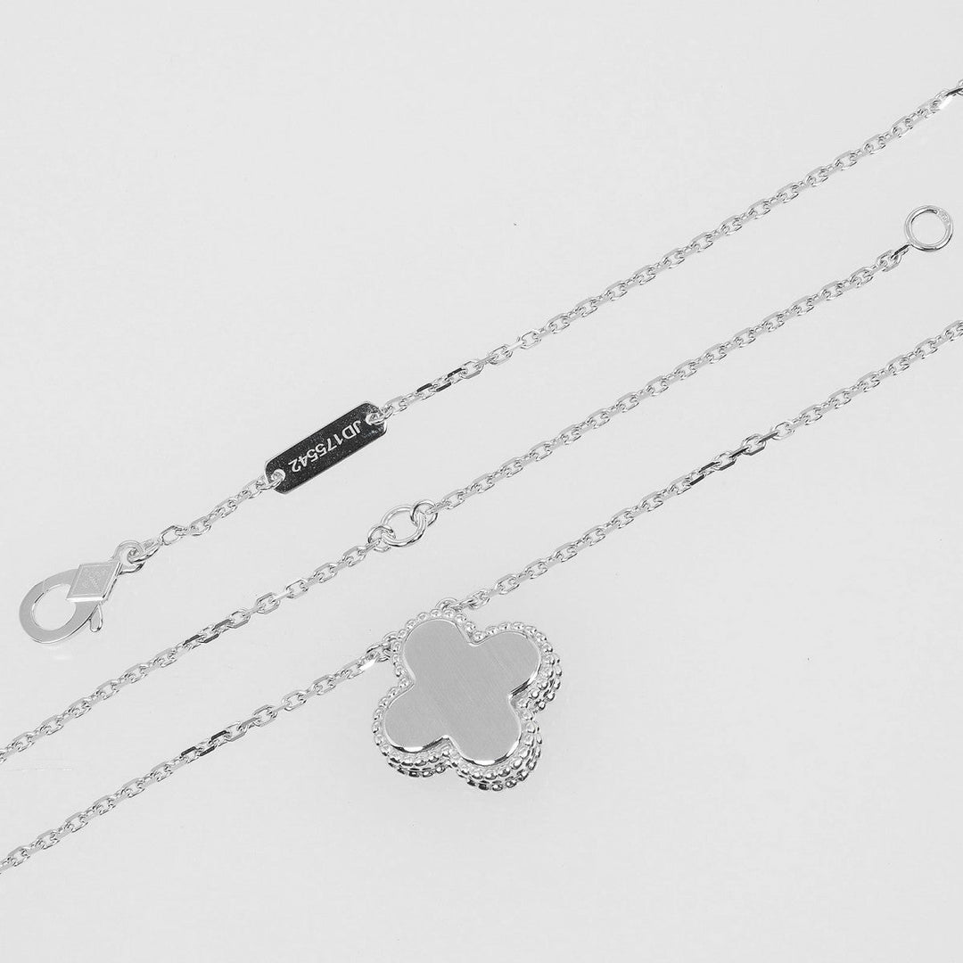 Van Cleef & Arpels Necklace K18 White Gold, Diamond Silver Holiday 2022 Vintage alhambra Women Used Authentic