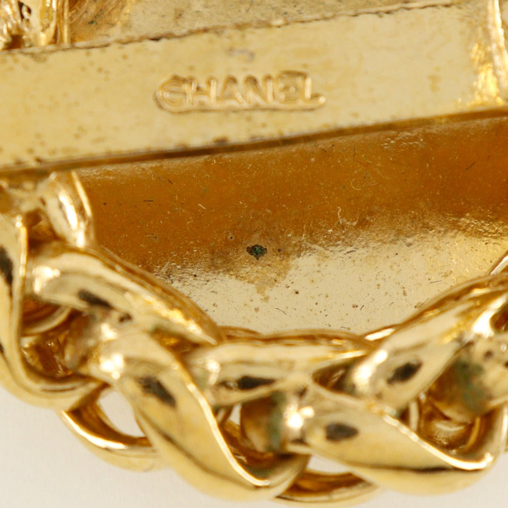 CHANEL Earring Plated Gold gold vintage Rice motif Women Used Authentic