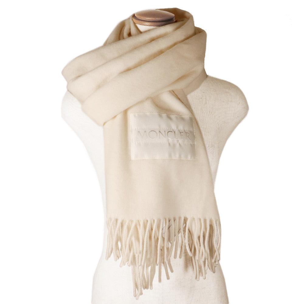 MONCLER Stall 3C00013 595MA wool White 2022 Logo patch Women Used Authentic