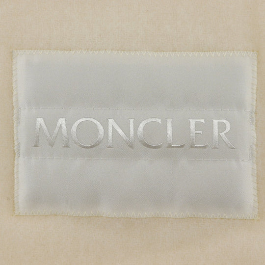 MONCLER Stall 3C00013 595MA wool White 2022 Logo patch Women Used Authentic