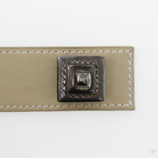 HERMES bracelet Calfskin beige Artemis Tuareg Women Used Authentic