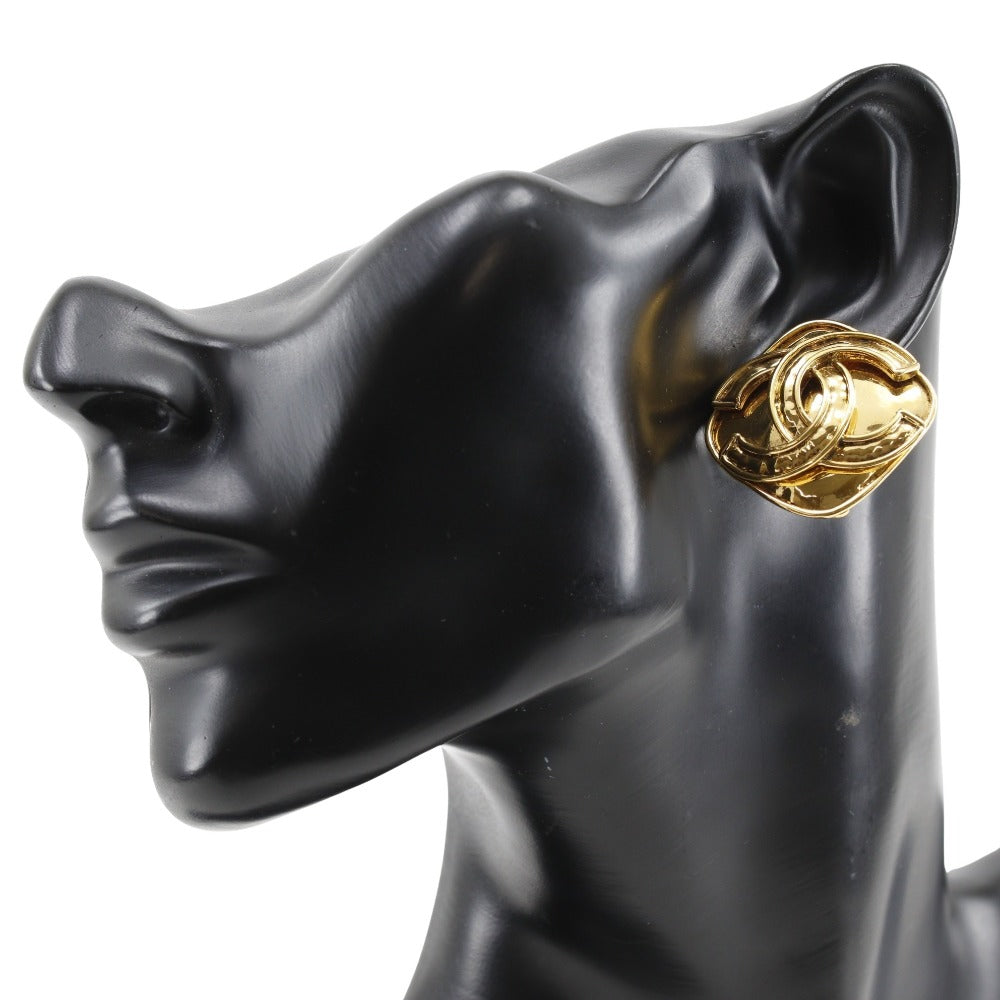 CHANEL Earring Plated Gold gold vintage COCO Mark Women Used Authentic