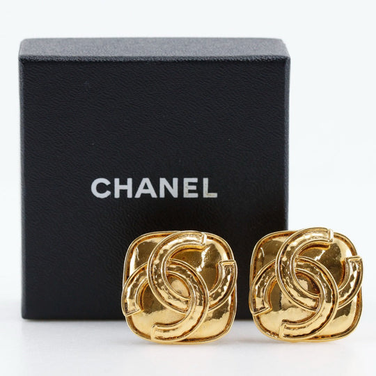 CHANEL Earring Plated Gold gold vintage COCO Mark Women Used Authentic