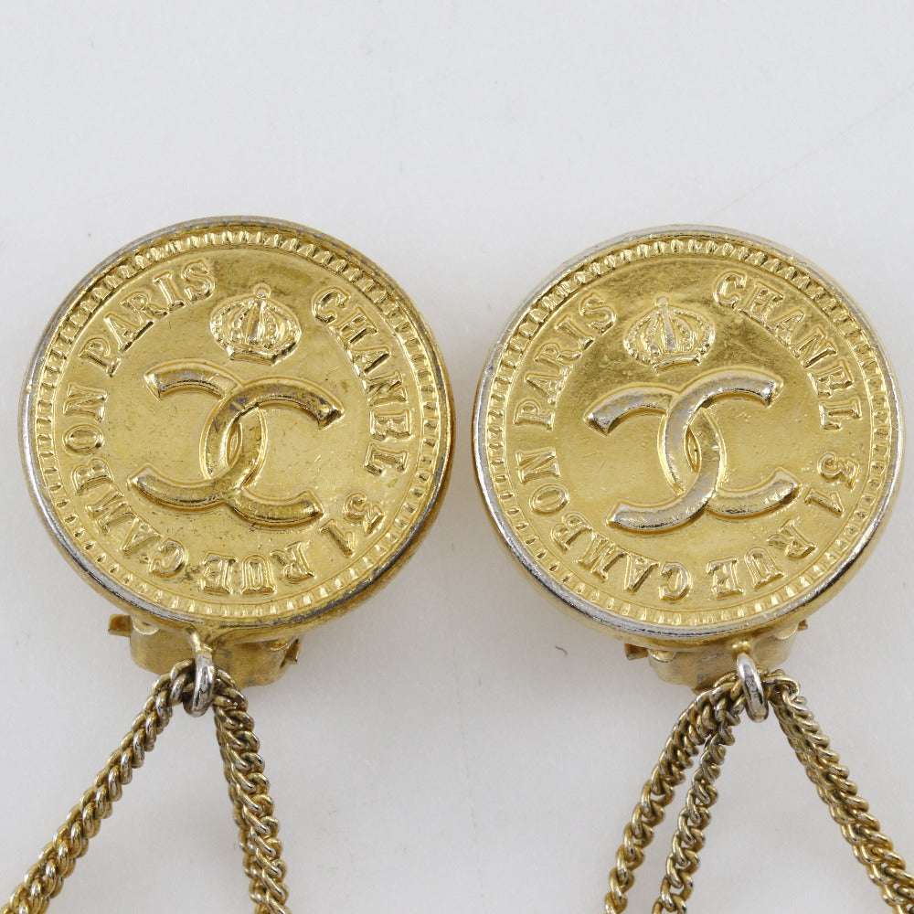 CHANEL Earring Plated Gold gold vintage COCO Mark Matelasse bag motif Women Used Authentic