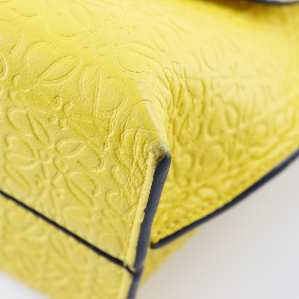 LOEWE Shoulder Bag Calfskin yellow ChainShoulder Repeat anagram Avenue Women Used Authentic