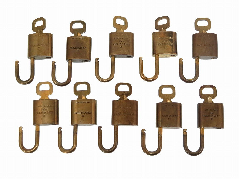 LOUIS VUITTON Cadena metal gold Set of 10 Cadena padlock padlock Women(Unisex) Used Authentic