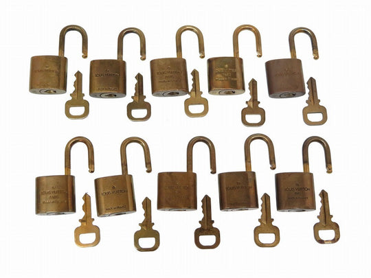 LOUIS VUITTON Cadena metal gold Set of 10 Cadena padlock padlock Women(Unisex) Used Authentic