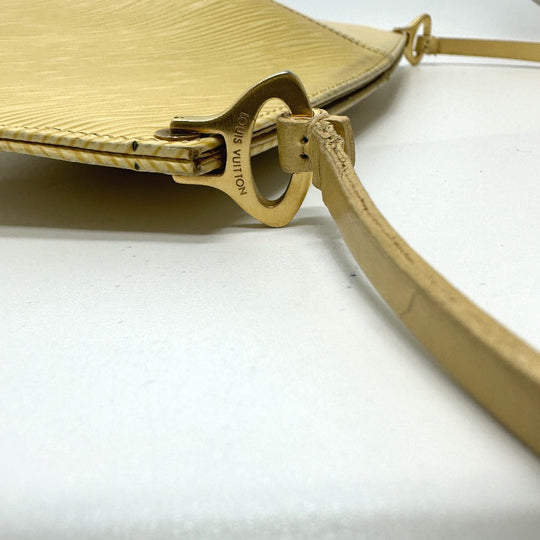 LOUIS VUITTON Shoulder Bag M5262A Epi Leather beige Epi Pochette de Mirune