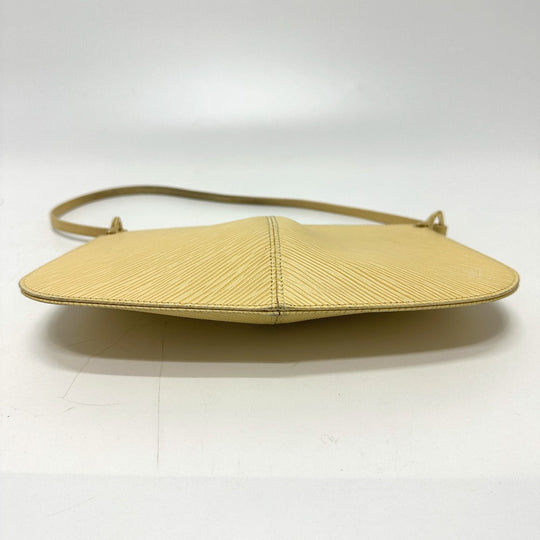 LOUIS VUITTON Shoulder Bag M5262A Epi Leather beige Epi Pochette de Mirune