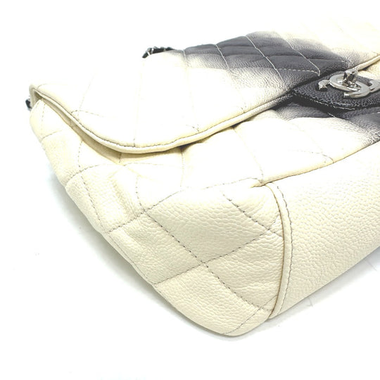 CHANEL Shoulder Bag Caviar skin White type CC COCO Mark Matrasse quilting Women Used Authentic
