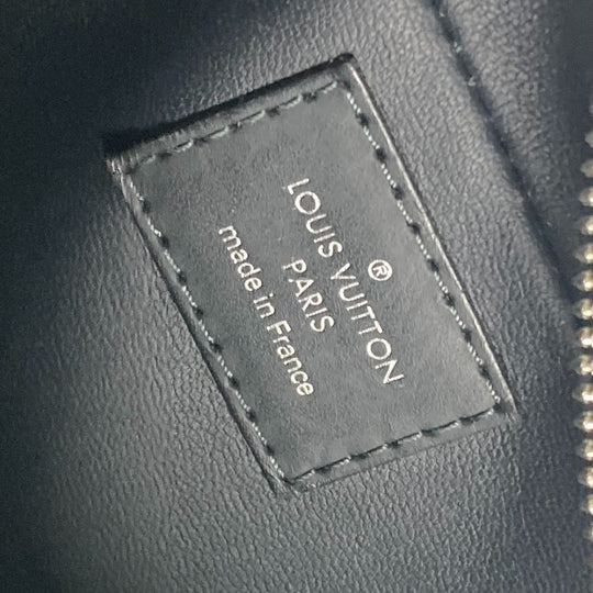 LOUIS VUITTON Cosmetics Pouch N47521 Damier Grafitto Canvas black Damier Grafitte Truth Toilette GM(Unisex) Used Authentic