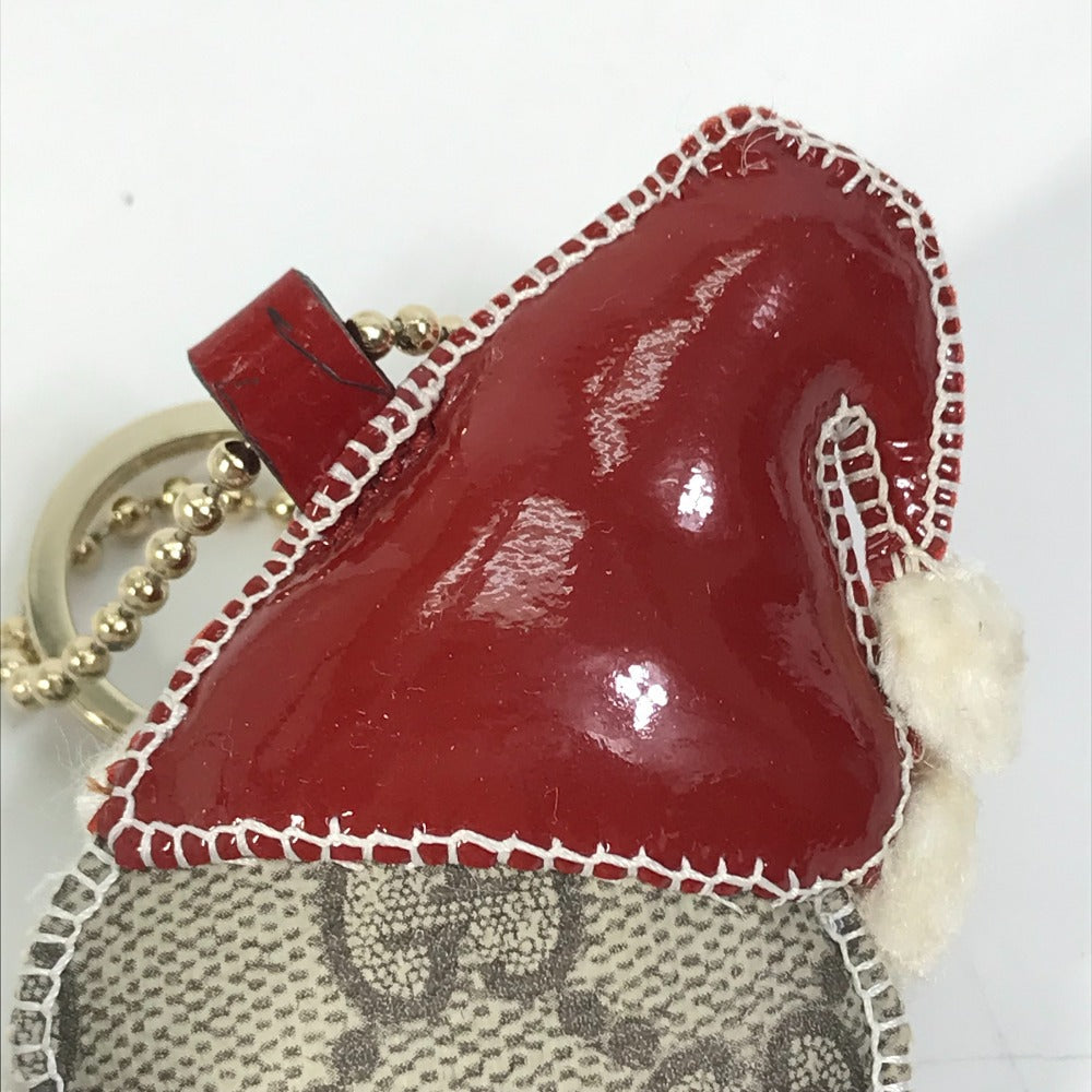 GUCCI Bag charm GG Supreme Canvas beige Gucciori Santa Claus Christmas Keyring GG Chihuahua dog