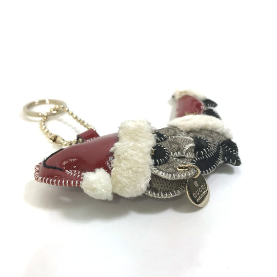 GUCCI Bag charm GG Supreme Canvas beige Gucciori Santa Claus Christmas Keyring GG Chihuahua dog