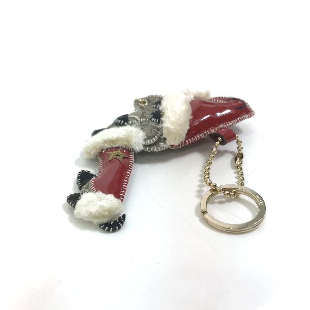 GUCCI Bag charm GG Supreme Canvas beige Gucciori Santa Claus Christmas Keyring GG Chihuahua dog