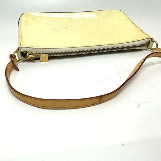 LOUIS VUITTON Shoulder Bag M91333 Monogram Vernis white Monogram Vernis mallory square