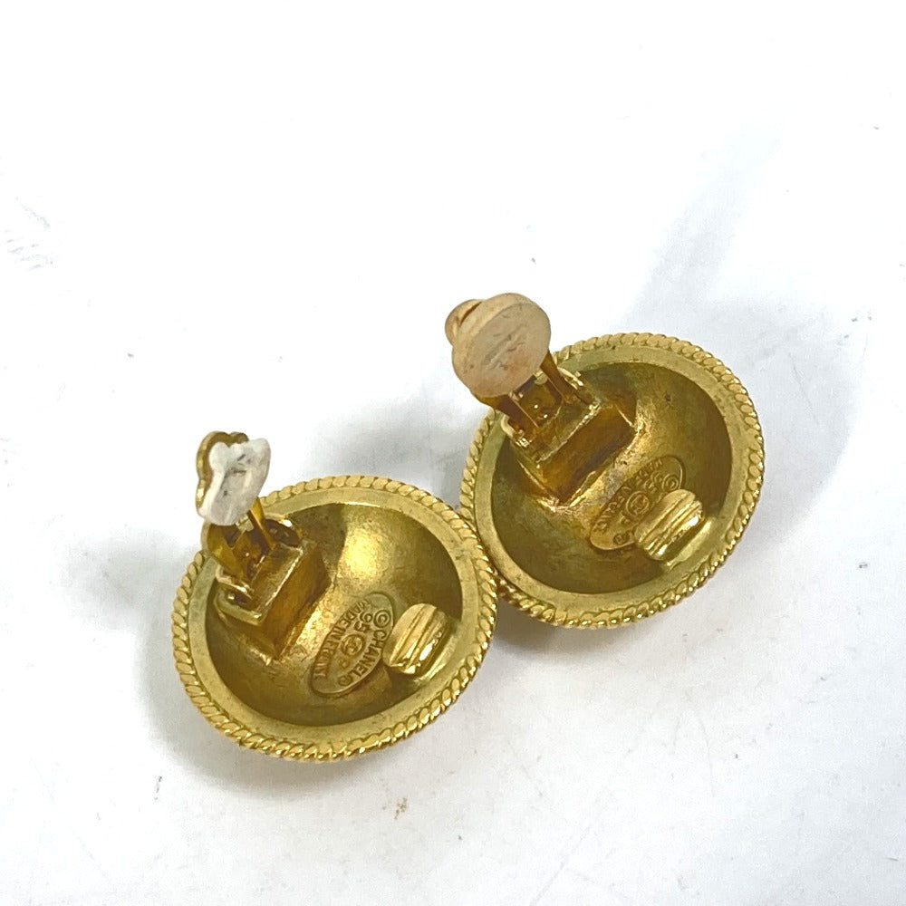 CHANEL Earring metal gold 95P logo CC COCO Mark Round Women Used Authentic