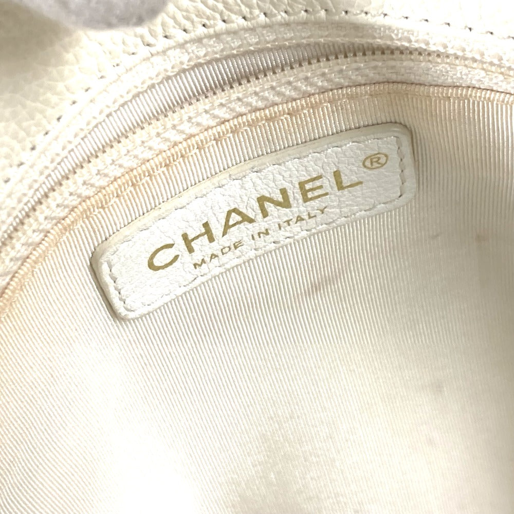 CHANEL Tote Bag Caviar skin White type Executive Tote Women Used Authentic