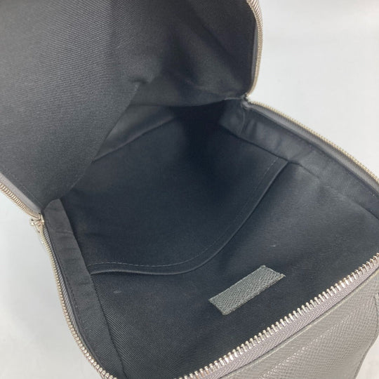 LOUIS VUITTON Sling bag M30951 Taiga Leather gray Taiga Avenue Sling Bag mens Used Authentic