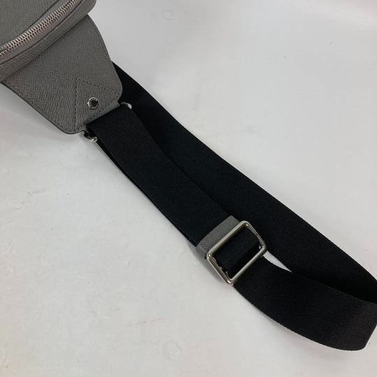 LOUIS VUITTON Sling bag M30951 Taiga Leather gray Taiga Avenue Sling Bag mens Used Authentic