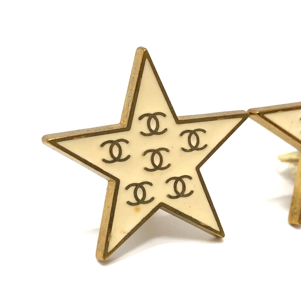 CHANEL Earring metal gold 01P Star CC COCO Mark Women Used Authentic