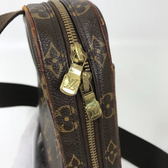 LOUIS VUITTON Sling bag M51780 Monogram canvas Brown Monogram Pochette Gange mens Used Authentic