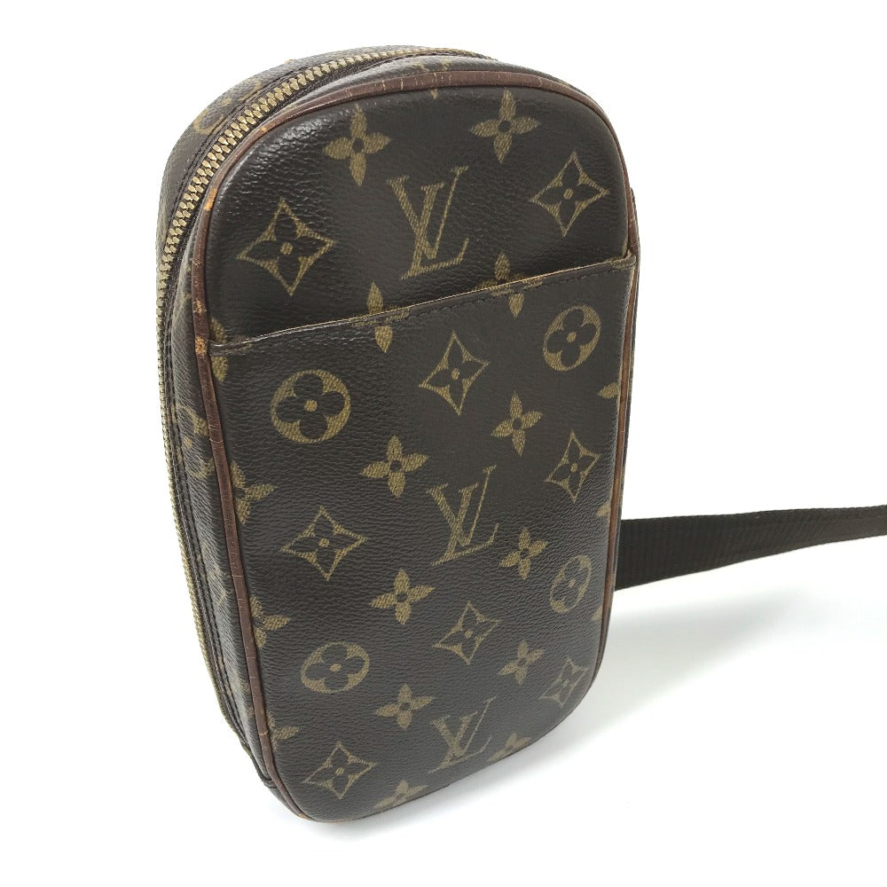 LOUIS VUITTON Sling bag M51780 Monogram canvas Brown Monogram Pochette Gange mens Used Authentic