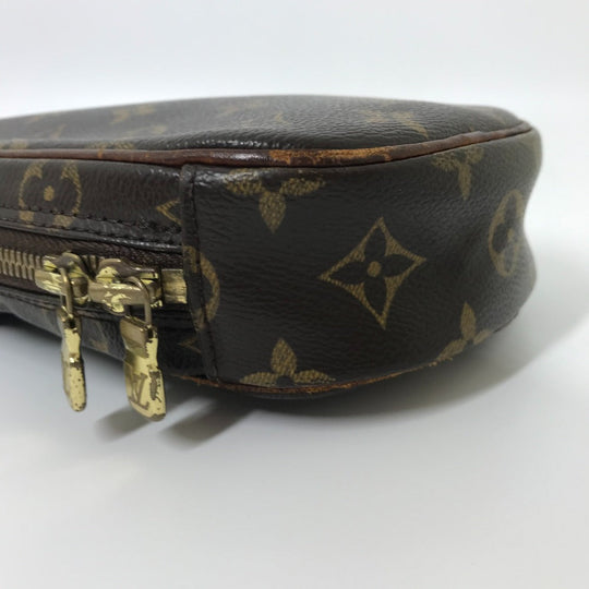 LOUIS VUITTON Sling bag M51780 Monogram canvas Brown Monogram Pochette Gange mens Used Authentic