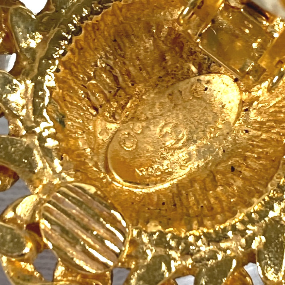 CHANEL Earring metal gold vintage Round Chain CC Matelasse Women Used Authentic