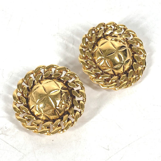 CHANEL Earring metal gold vintage Round Chain CC Matelasse Women Used Authentic