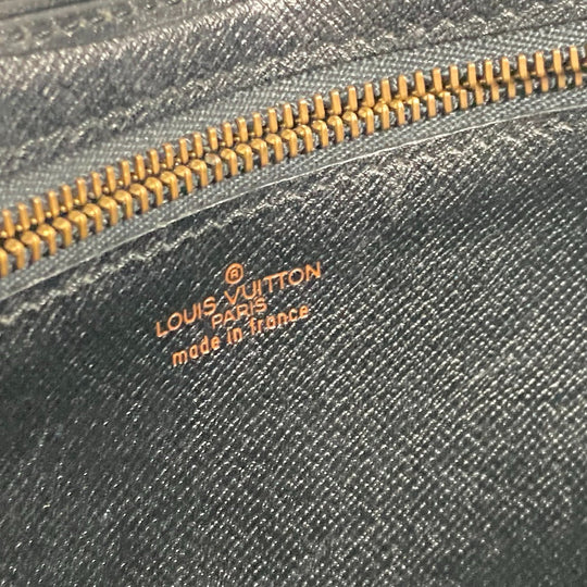 LOUIS VUITTON Clutch bag M52662 Epi Leather black Epi Montaigne 23 Women Used Authentic