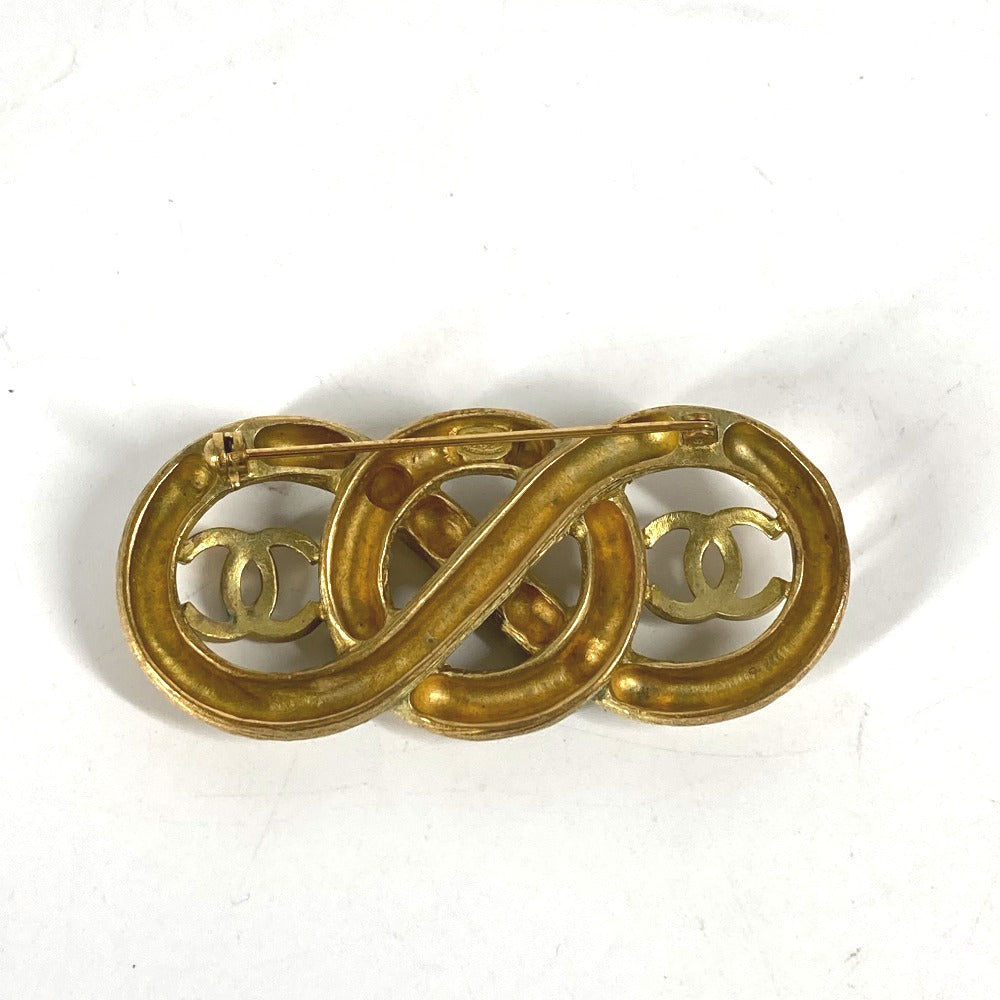 CHANEL Brooch metal gold 95C Vintage CC COCO Mark Double Women Used Authentic