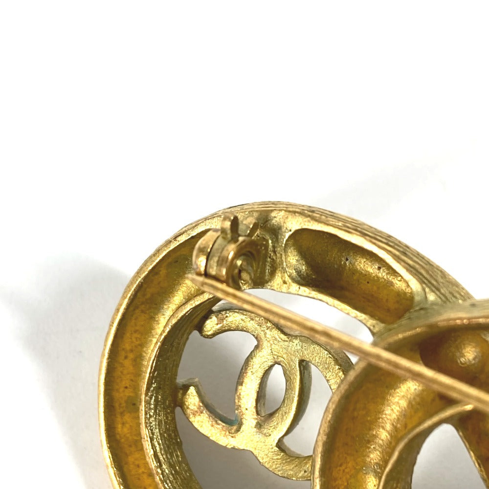 CHANEL Brooch metal gold 95C Vintage CC COCO Mark Double Women Used Authentic