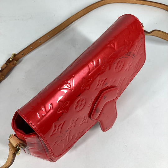 LOUIS VUITTON Shoulder Bag M91728 Monogram Vernis Red Monogram Vernis Bell Flower GM Women Used Authentic