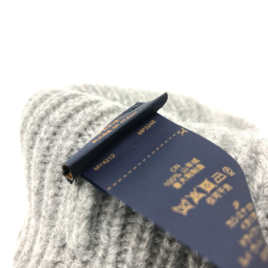 LOUIS VUITTON Knit hat MP3248 knit gray Bonnet LV Ahead 1.1 Women(Unisex) Used Authentic