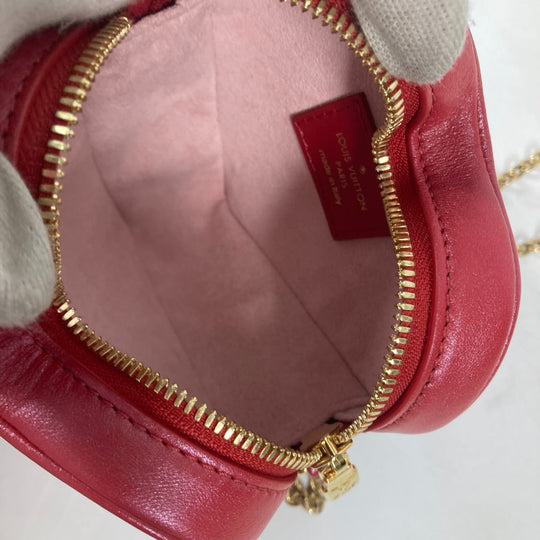 LOUIS VUITTON Shoulder Bag  M80837  leather Red Monogram Heart on Chain Women Used Authentic