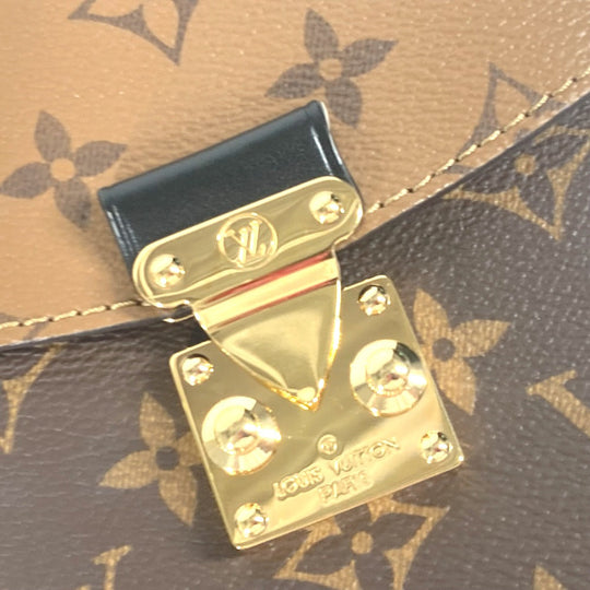 LOUIS VUITTON Shoulder Bag M82465 Monogram reverse canvas Brown Monogram reverse Camera box Women Used Authentic