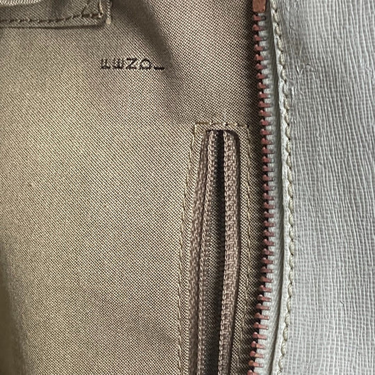 FENDI Shoulder Bag 8BH185 Leather / canvas white Bag Shoulder Bag Tote Bag Zucca logo metal plate Women Used Authentic